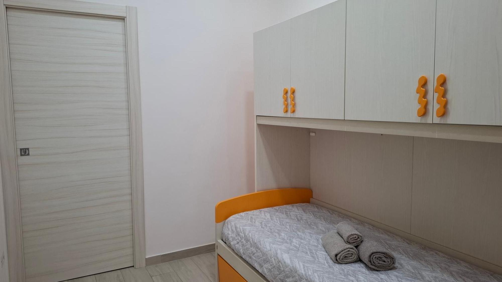 Apartment Famacri Rom